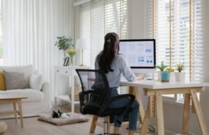 Top 16 Fully Remote Jobs in the US That Pay Over $100,000