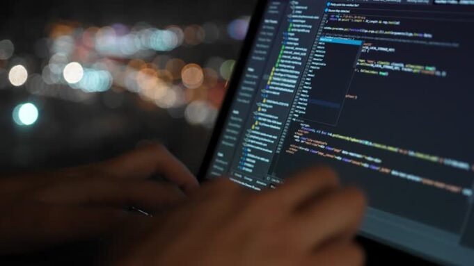 14 Highest-paying IT Jobs in the UK