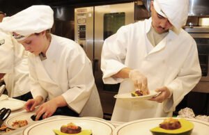 Chefs are Urgently Needed in ZAIKA INDIAN BISTRO BAR – Edmonton, Alberta